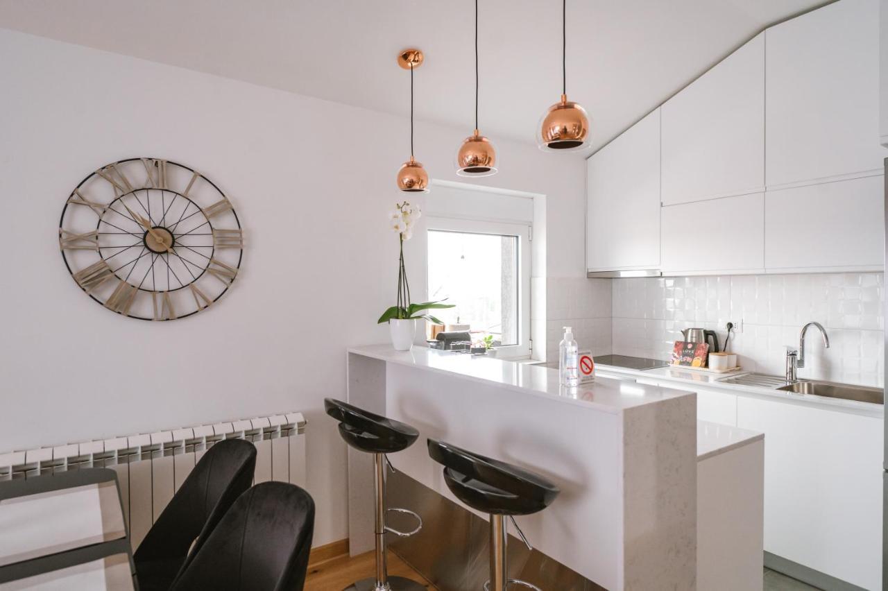 Mikonos Apartman Surčin Esterno foto